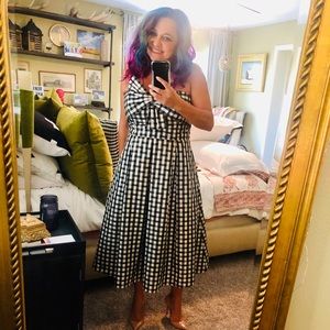 Adorable Mad Men Tea Length Dress